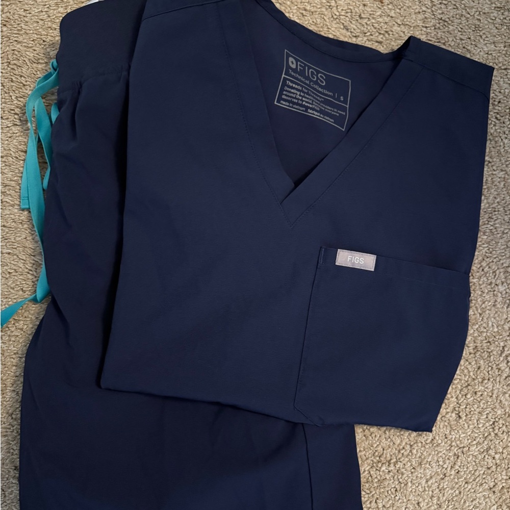 Figs Navy Blue Scrub Set